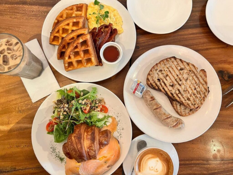 Flock Eatery slider image
