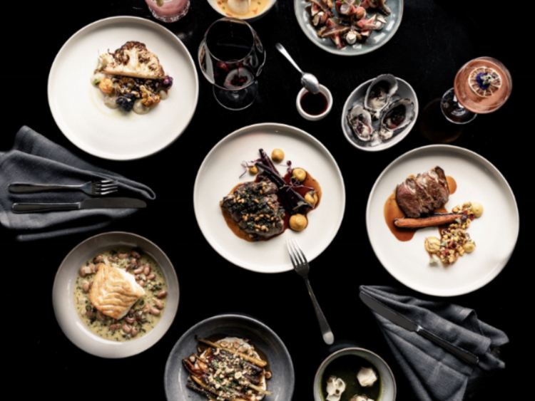 Pure South Dining slider image