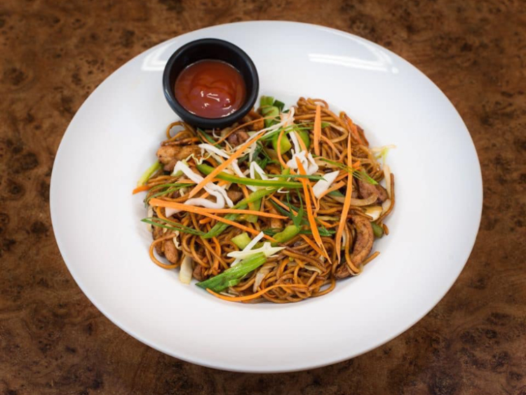 Himalayan Fusion Restro And Bar slider image