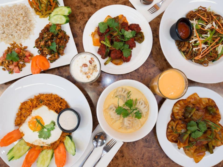 Himalayan Fusion Restro And Bar slider image