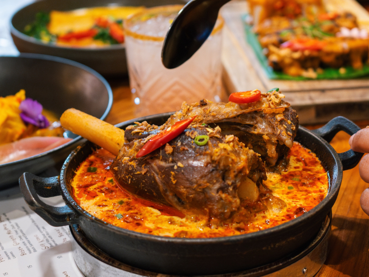 Toba Restaurant slider image