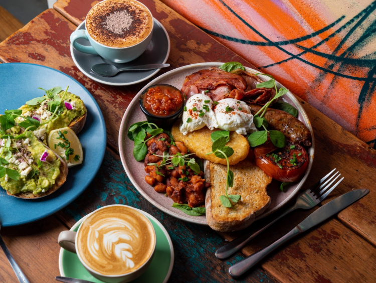 Brew Cafe & Wine Bar slider image