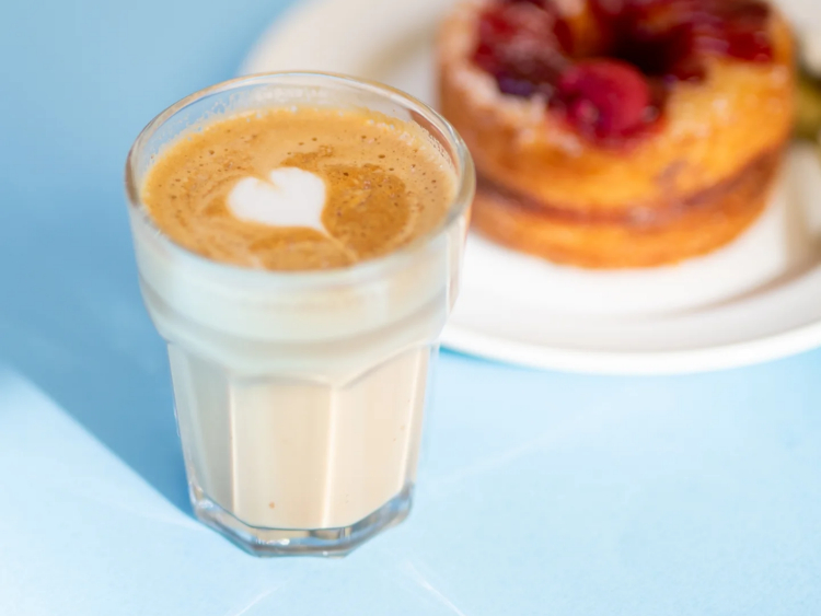 Momlette - Brick Lane slider image