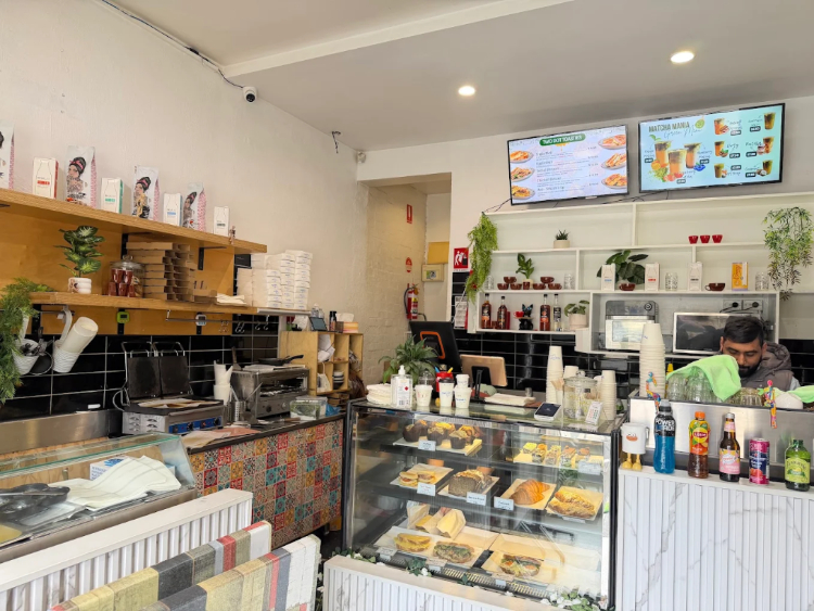 Two Dot Social slider image