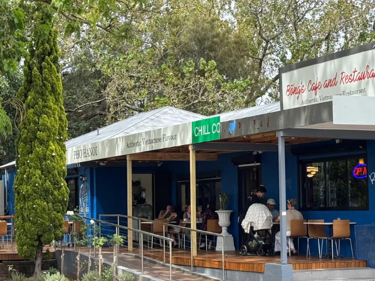 Bong's Cafe and Restaurant slider image