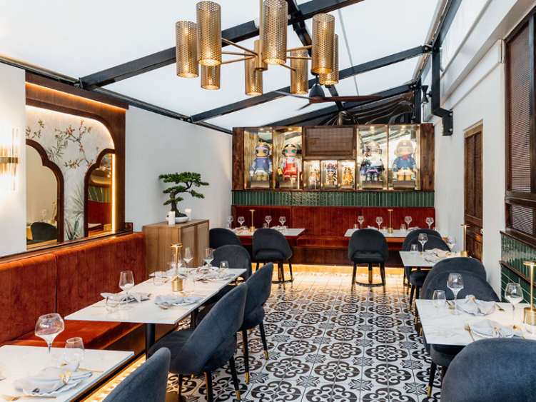 Aka Asiatique Dining & Bar slider image