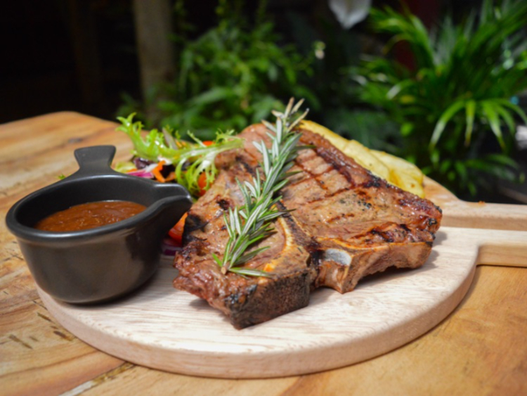 The Fourth Monkey Cocktail Bar & Grill slider image