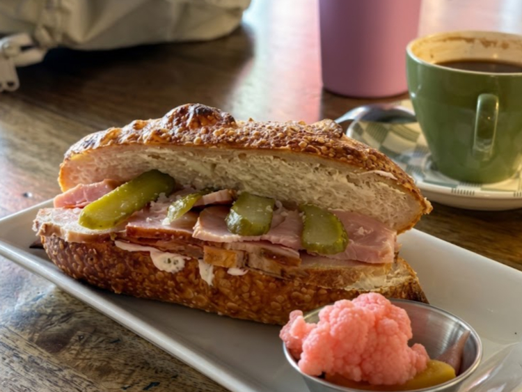 Amuse Snack Bar slider image