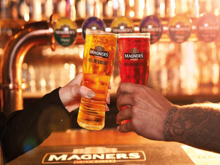 Mr Edward's Alehouse & Kitchen slider image