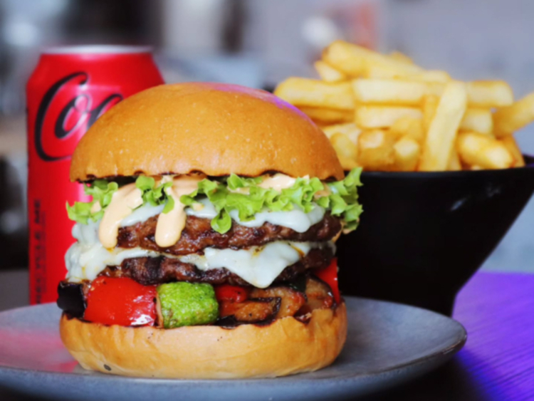 Burger 10 slider image