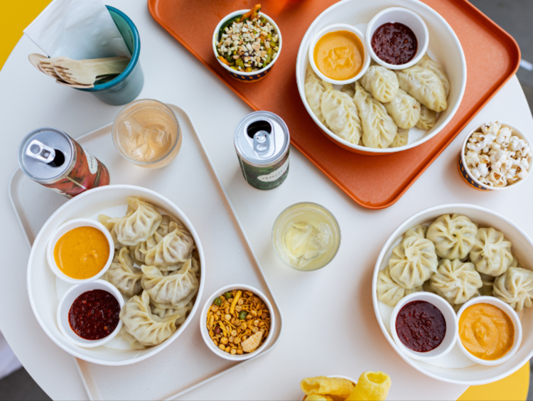 Eat Momo slider image
