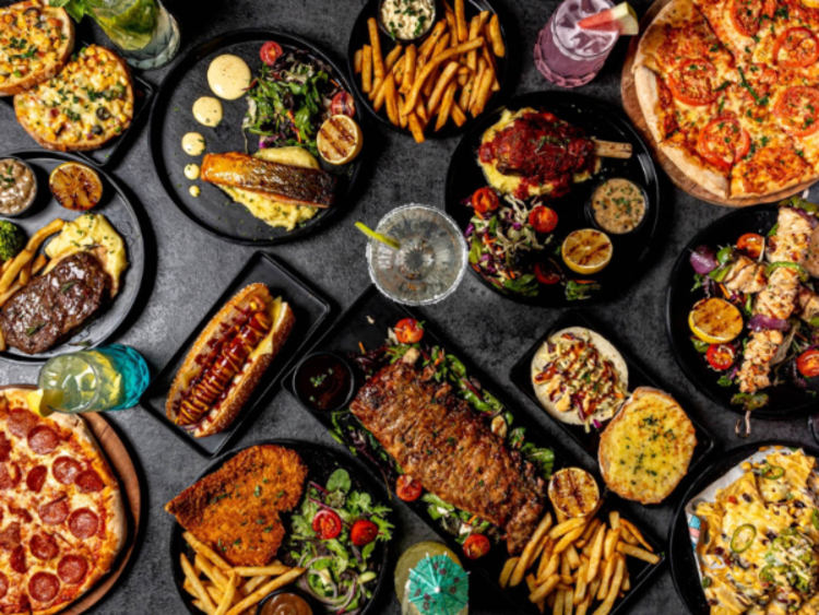 The Yankee's Restaurant & Bar - Surfers Paradise slider image
