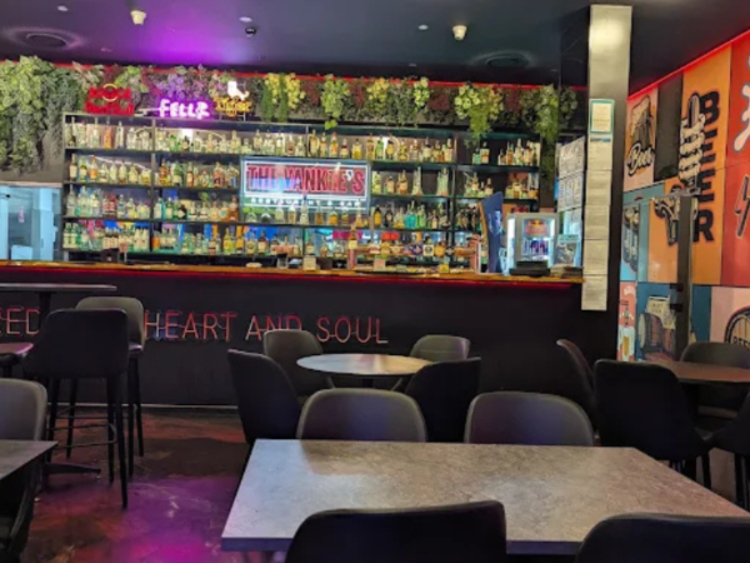 The Yankee's Restaurant & Bar - Surfers Paradise slider image
