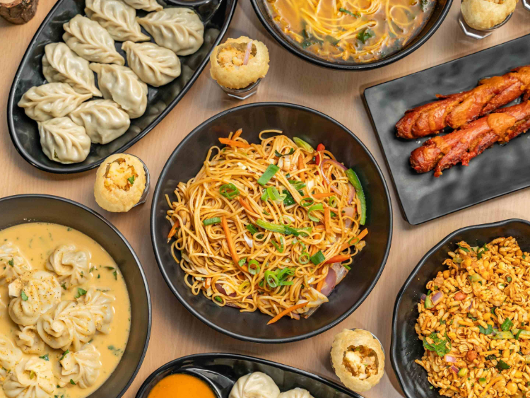 Momo Chaa slider image