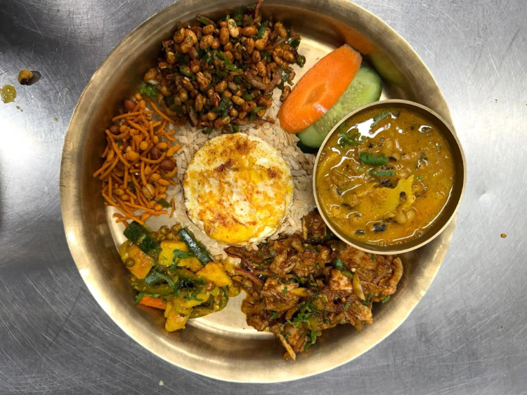 Sarangi Kitchen and Bar slider image