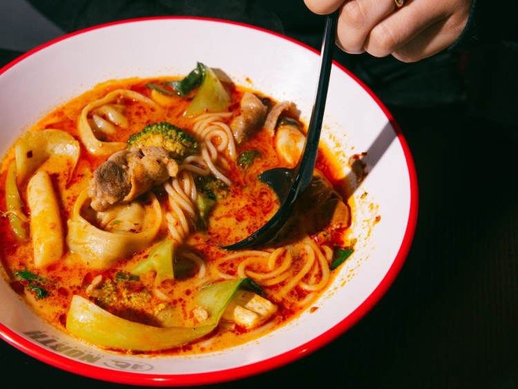 North Hot Pot - Elizabeth slider image