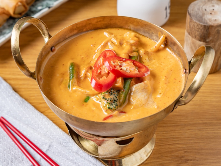 Khao Thai - Little Bay slider image