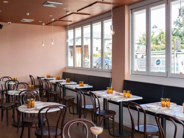 Bar La Riva slider image