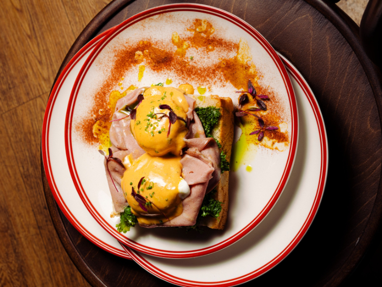 Bar La Riva slider image