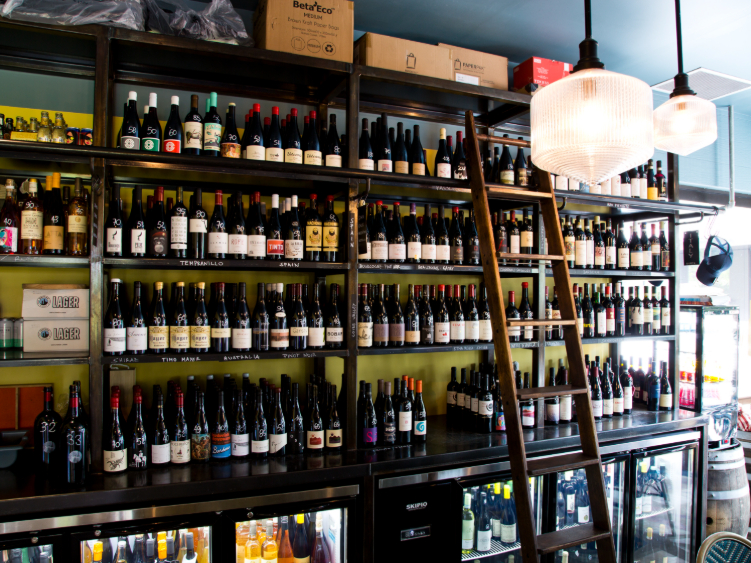 Sella Vinoteca slider image