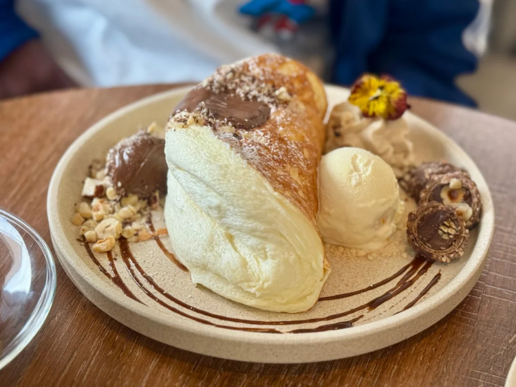 Cafe Yoka slider image