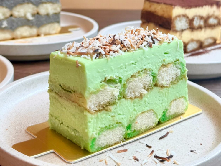 Cafe Yoka slider image