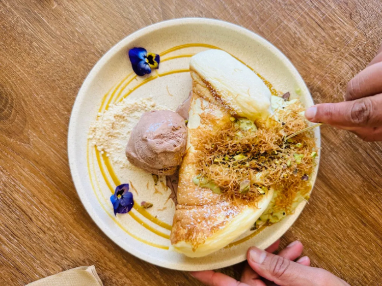 Cafe Yoka slider image