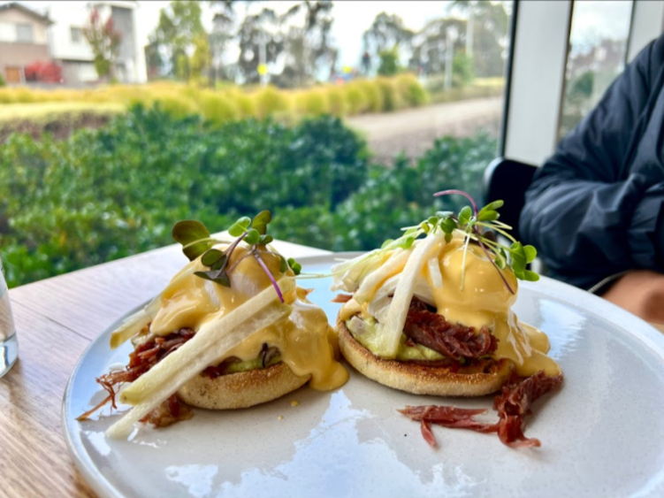 Catalina Kitchen slider image