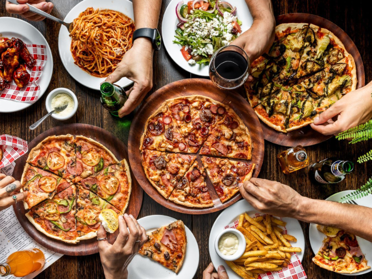 Arthur's Pizza - Bondi Junction slider image