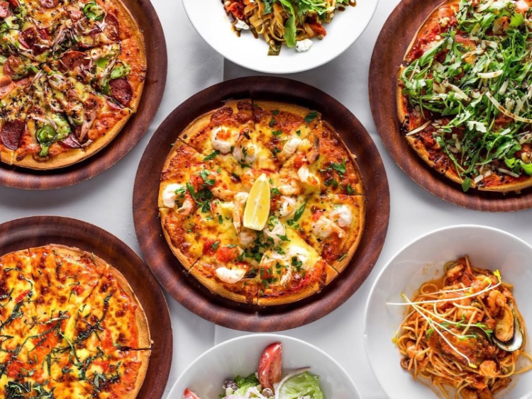 Arthur's Pizza - Bondi Junction slider image