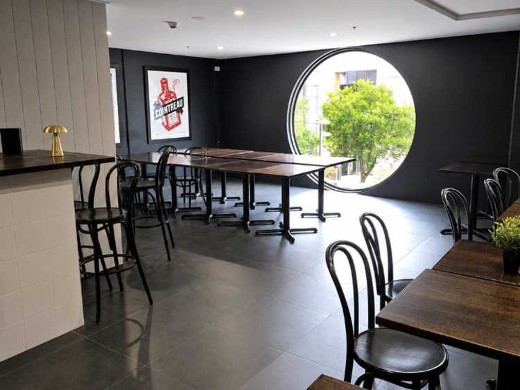Arthur's Pizza - Bondi Junction slider image