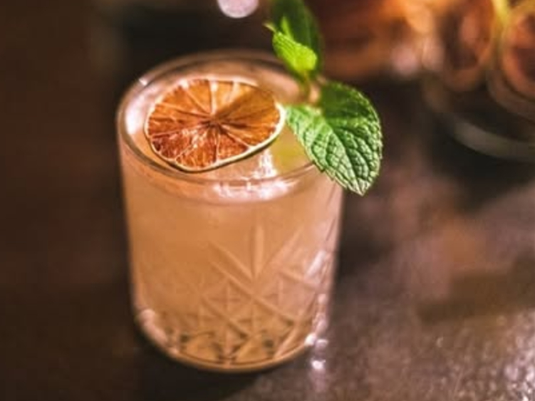 Cassette Bar slider image