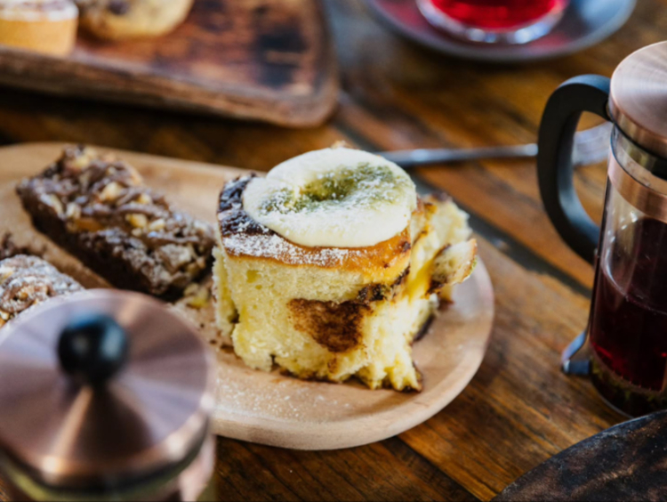 Booln Booln Cafe slider image