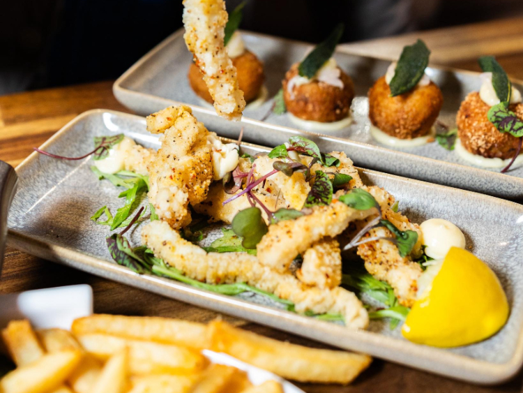 Platform Pantry Cafe Restaurant slider image