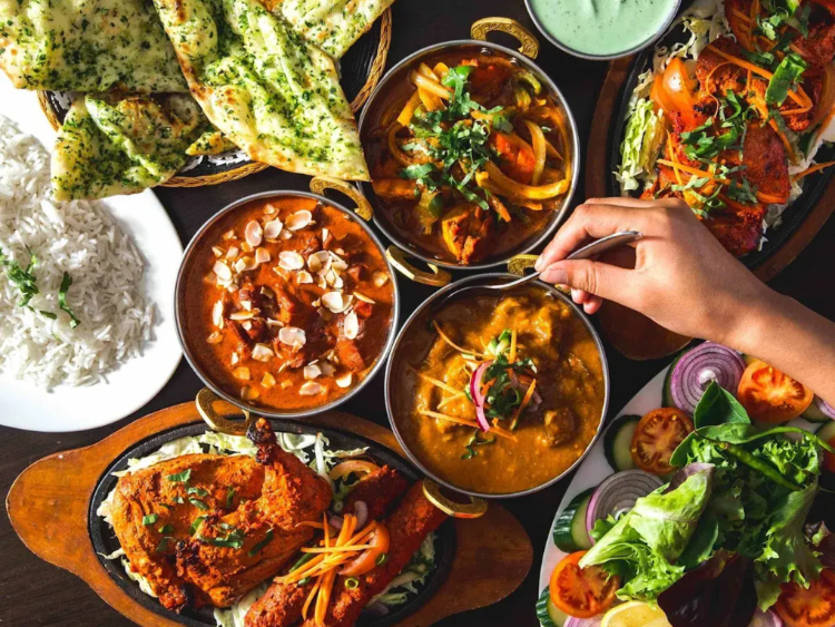 New Mantraa Indian Cuisine slider image