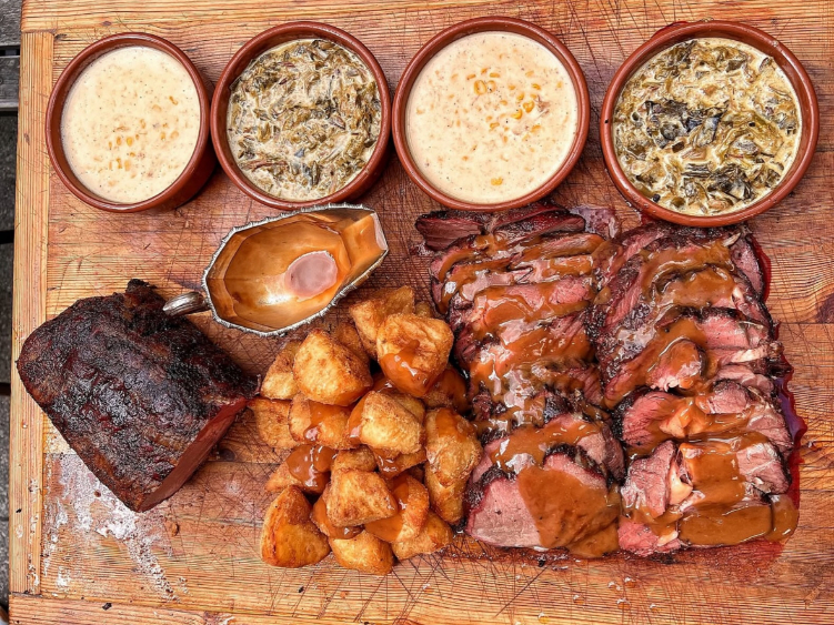 Red Dog Saloon - Shoreditch slider image