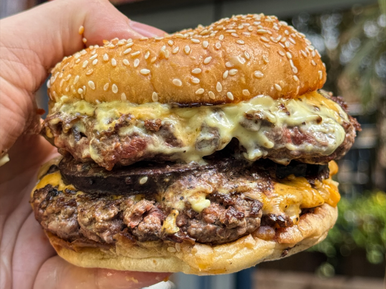 Red Dog Saloon - Shoreditch slider image