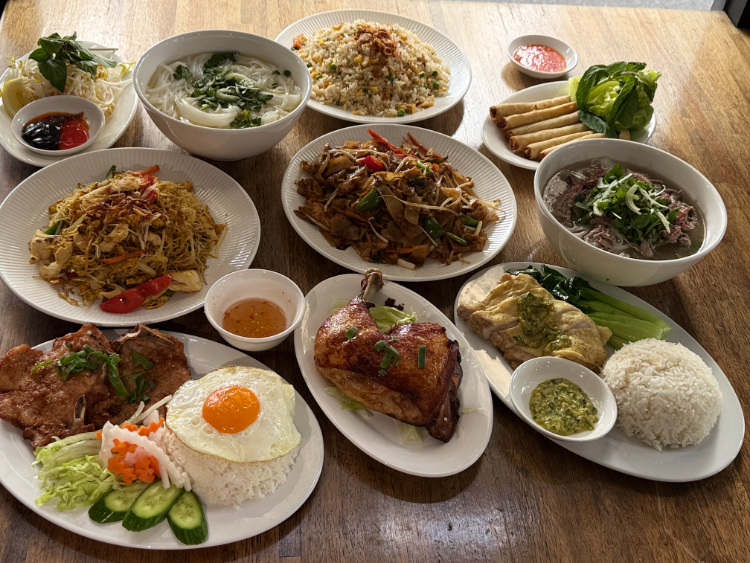 W Pho Vietnamese slider image