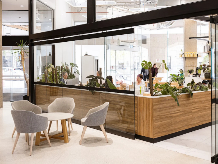 Lobby Eatery slider image