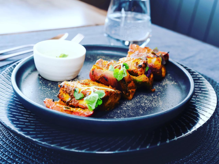 Mezbaan Modern Indian Dining slider image