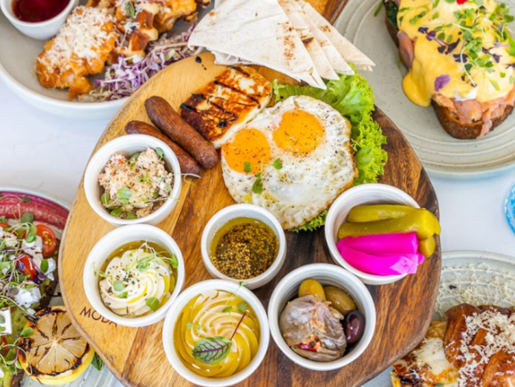 Omnia Restaurant slider image