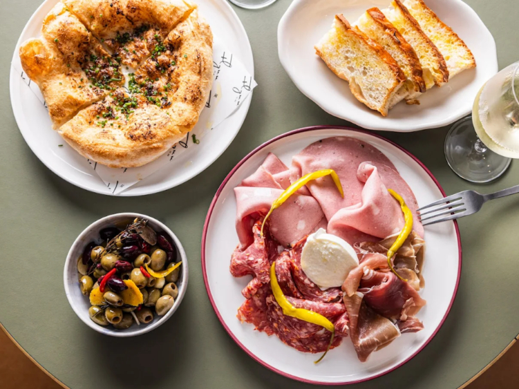 The Flynn slider image