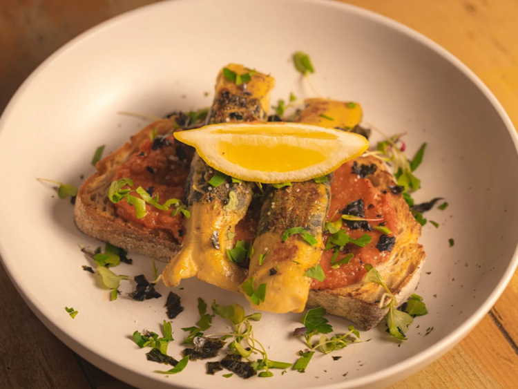 Plantuguese slider image