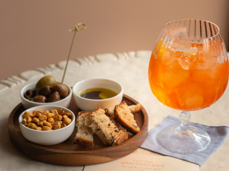 Terronia Cocktail Bar slider image