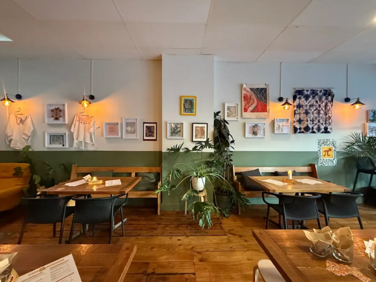 Some Where House slider image