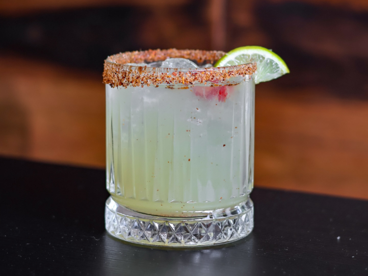 Tommasinos slider image