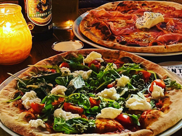 The Coach & Horses slider image