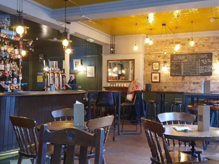 The Coach & Horses slider image