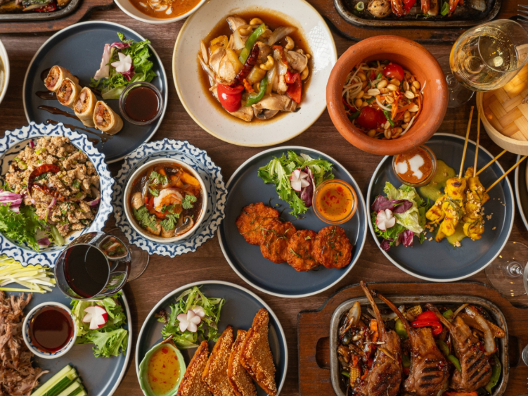 Asiatique Thai - Battersea slider image