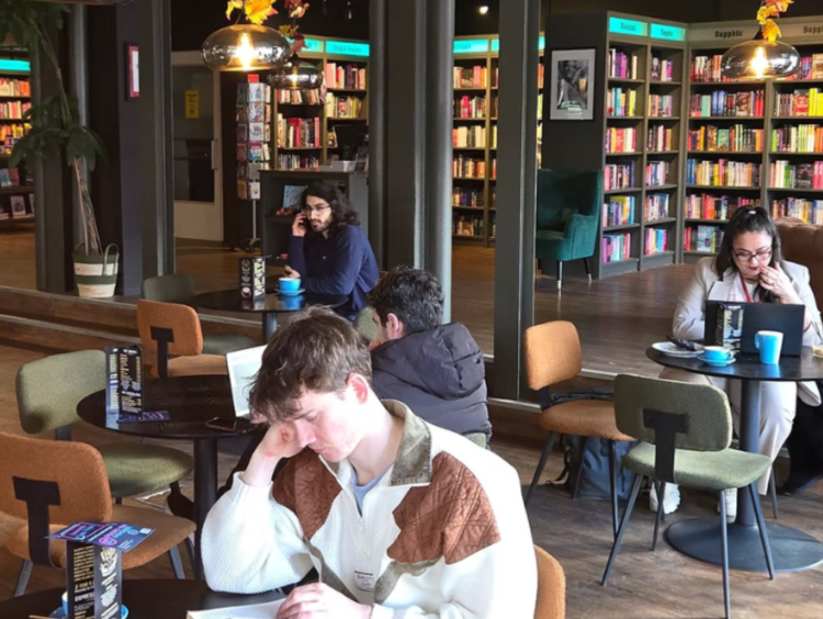 Social Refuge slider image